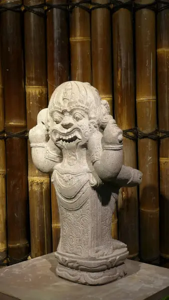 Product image 7 of the product “Standing Ganesha, 60 cm height, riverstone, stonemasony ”